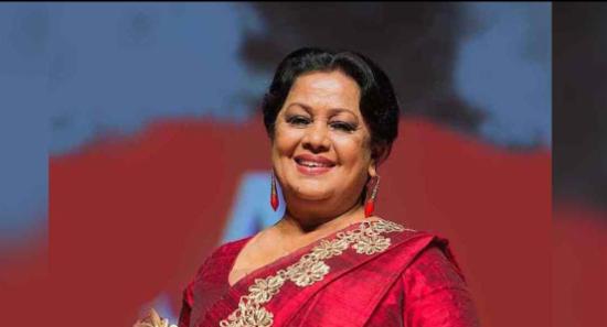 මාලනී ෆොන්සේකා දිවි රඟ මඩලට සමුදෙයි...